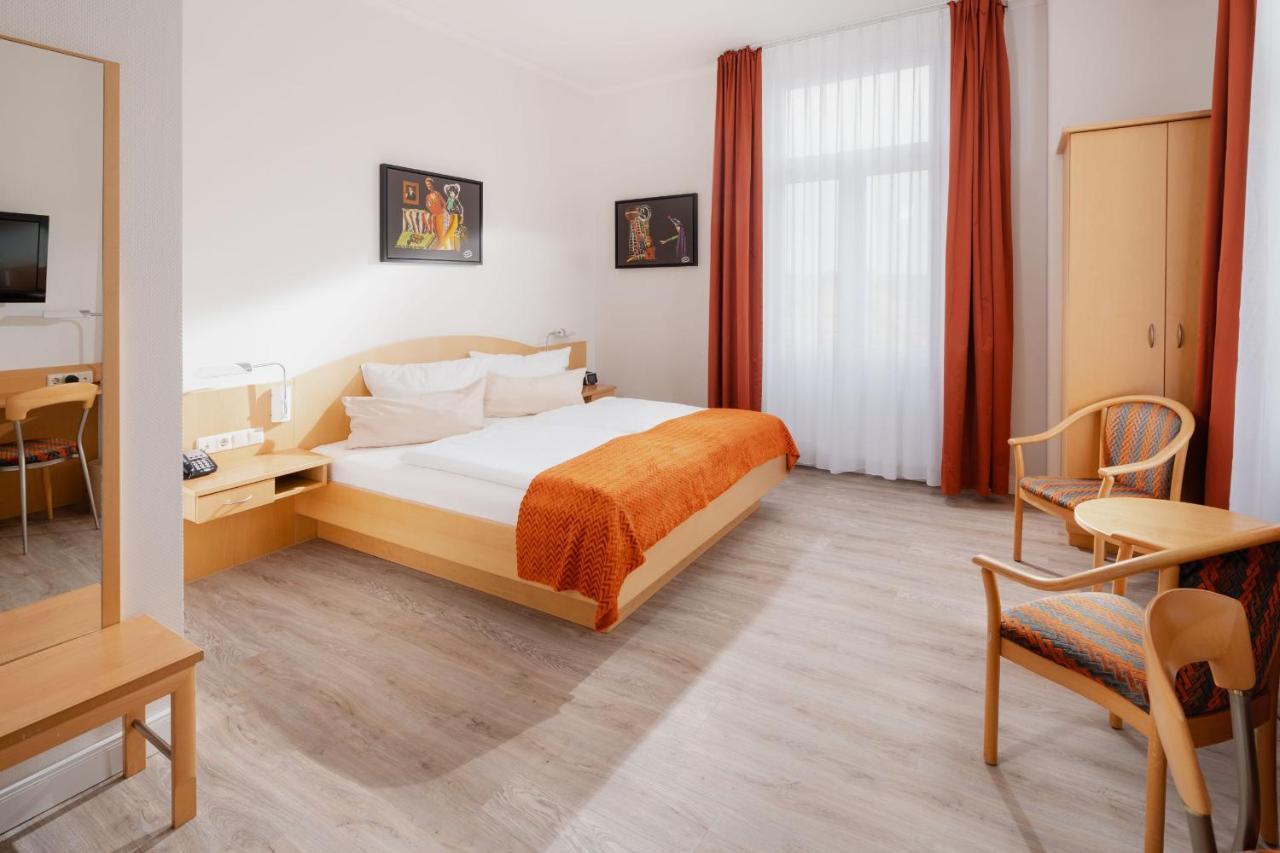 Hotel Kuenstlerhaus Нордерней Екстериор снимка