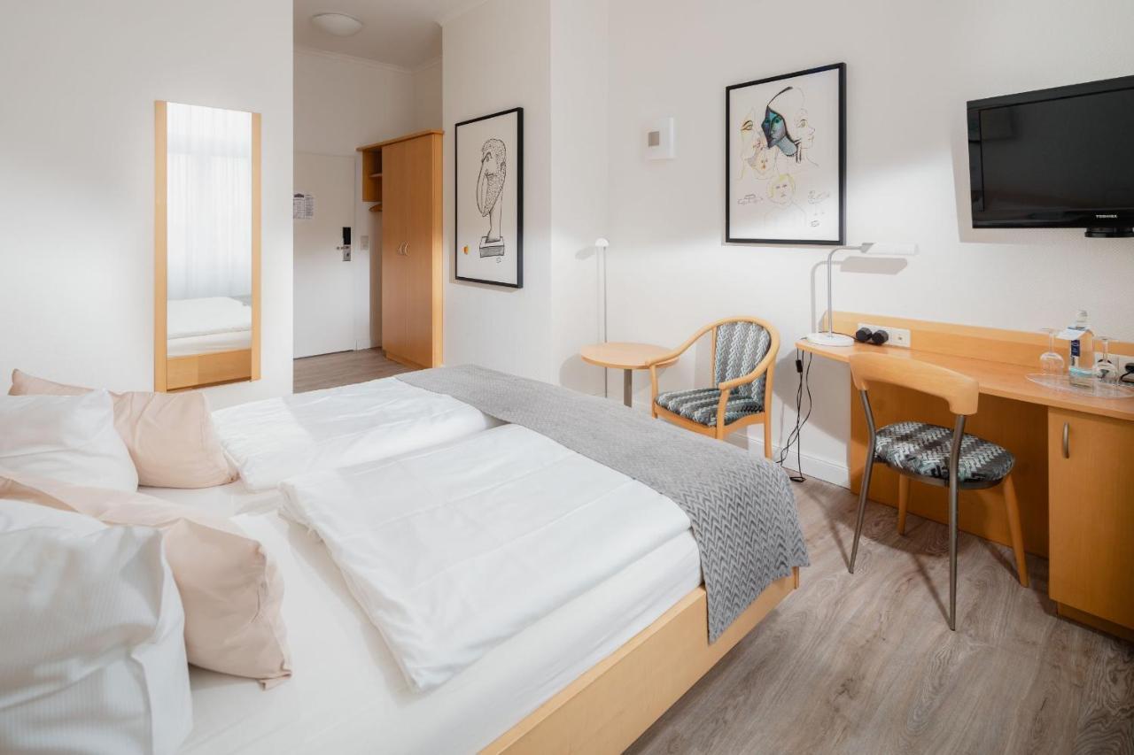 Hotel Kuenstlerhaus Нордерней Екстериор снимка