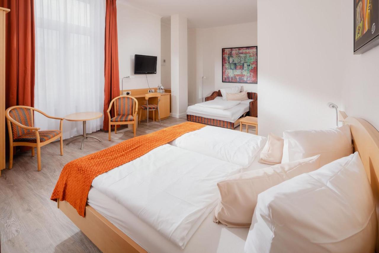 Hotel Kuenstlerhaus Нордерней Екстериор снимка